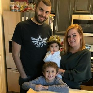 Meet your Posher, Candi